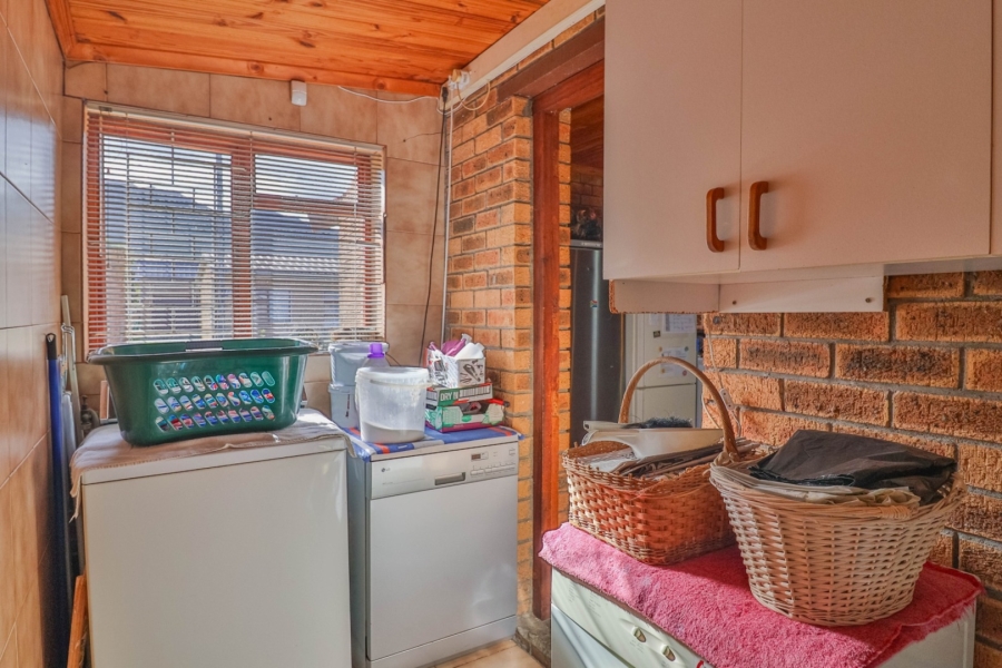 3 Bedroom Property for Sale in Kleinmond Western Cape